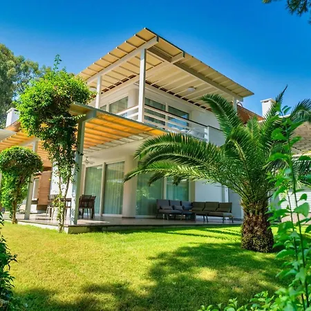 1 Bedroom Seafront Apart W/pool, Garden, Free Wifi Appartement *